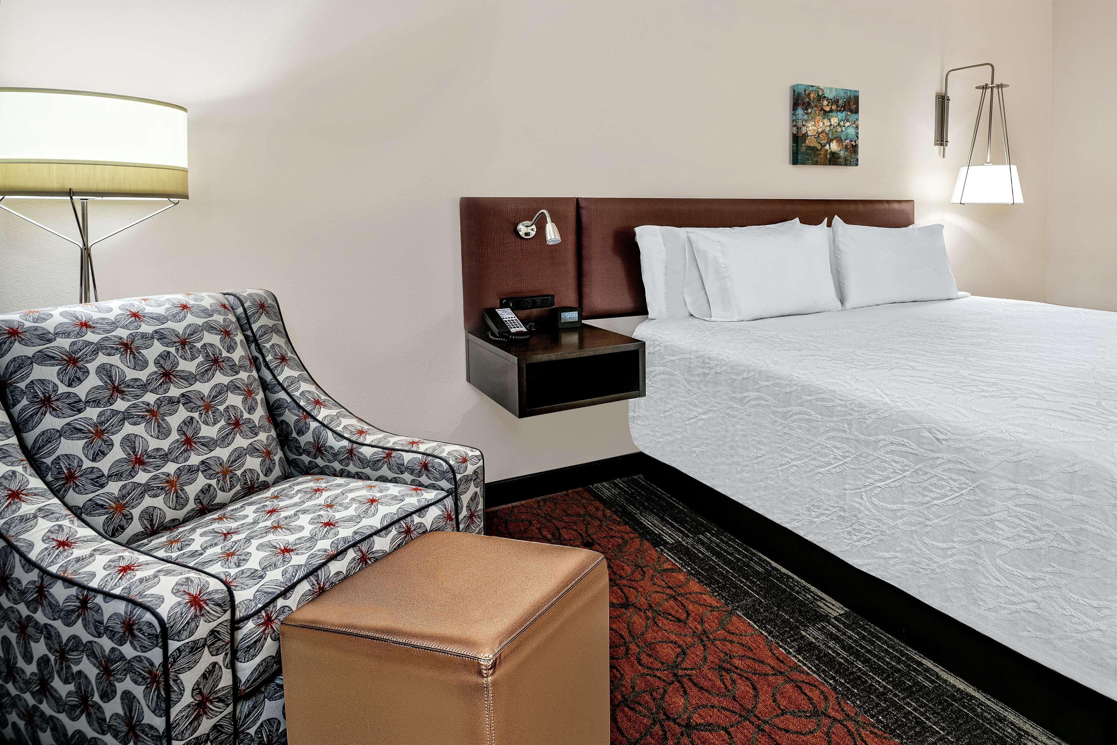 Hilton Garden Inn San Marcos Exteriör bild
